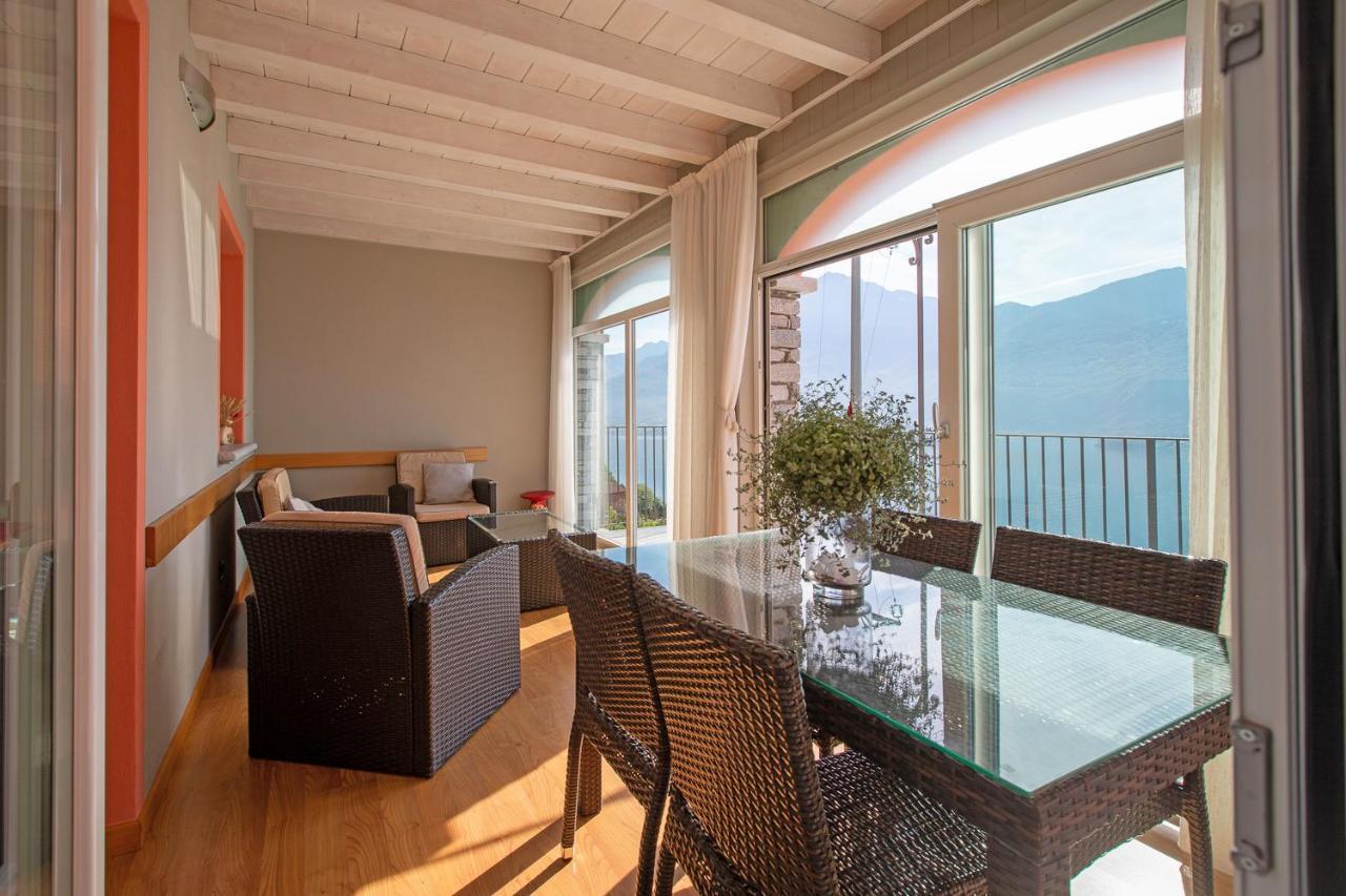 Residence Cafelicita - Promotion - Apartments Lake View - Infinity Pool - Jacuzzi Граведона Екстер'єр фото