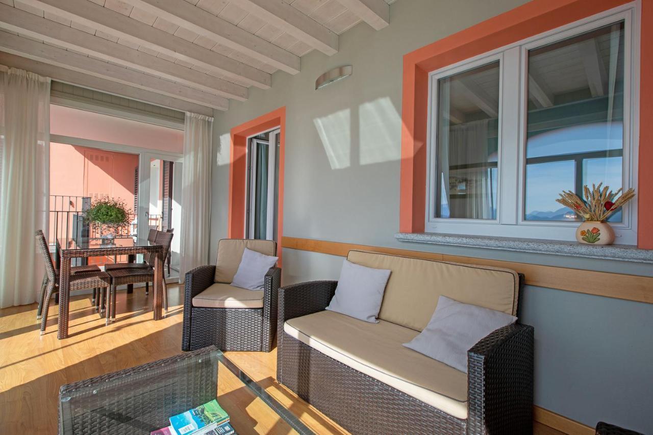 Residence Cafelicita - Promotion - Apartments Lake View - Infinity Pool - Jacuzzi Граведона Екстер'єр фото